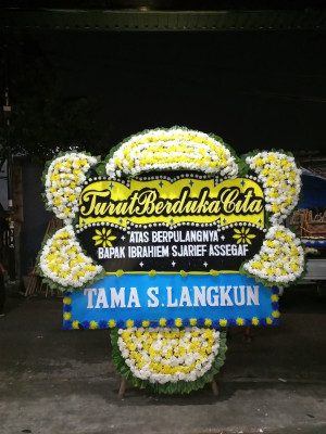 Papan Bunga Duka di Mulyamekar