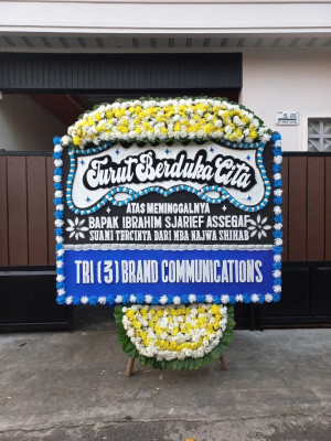 Papan Bunga Duka di Mulyamekar